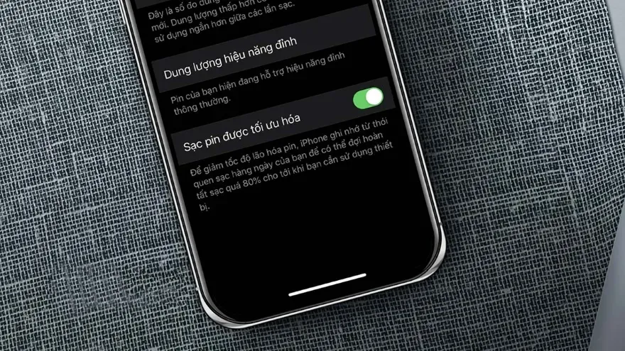 Điều Chỉnh Cài Đặt Màn Hình